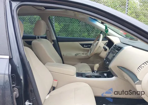 2015 Nissan Altima 2.5 Sv from USA, damaged, VIN 1N4AL3AP8FC121588